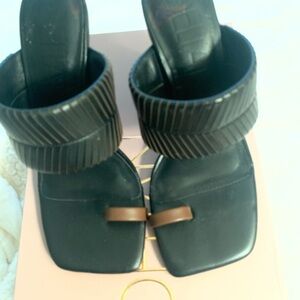 Women's Black Slide Heels with Brown Toe Loop